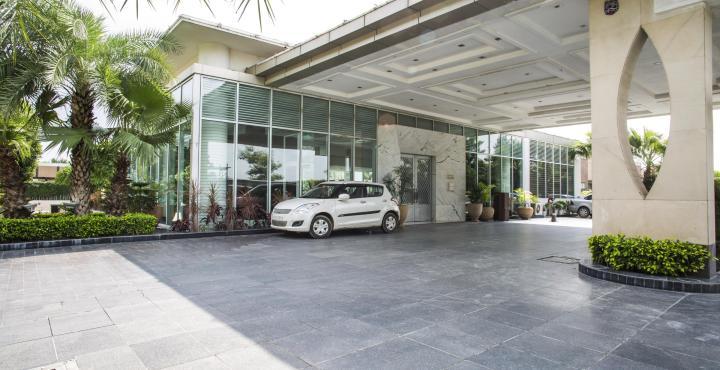 Oodles Hotel New Delhi Exteriör bild